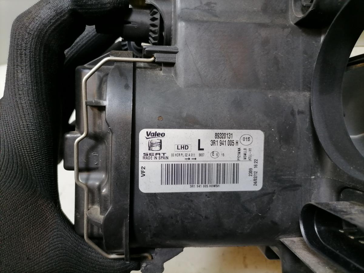 Seat Exeo original Scheinwerfer vorn links Halogen Bj.2012